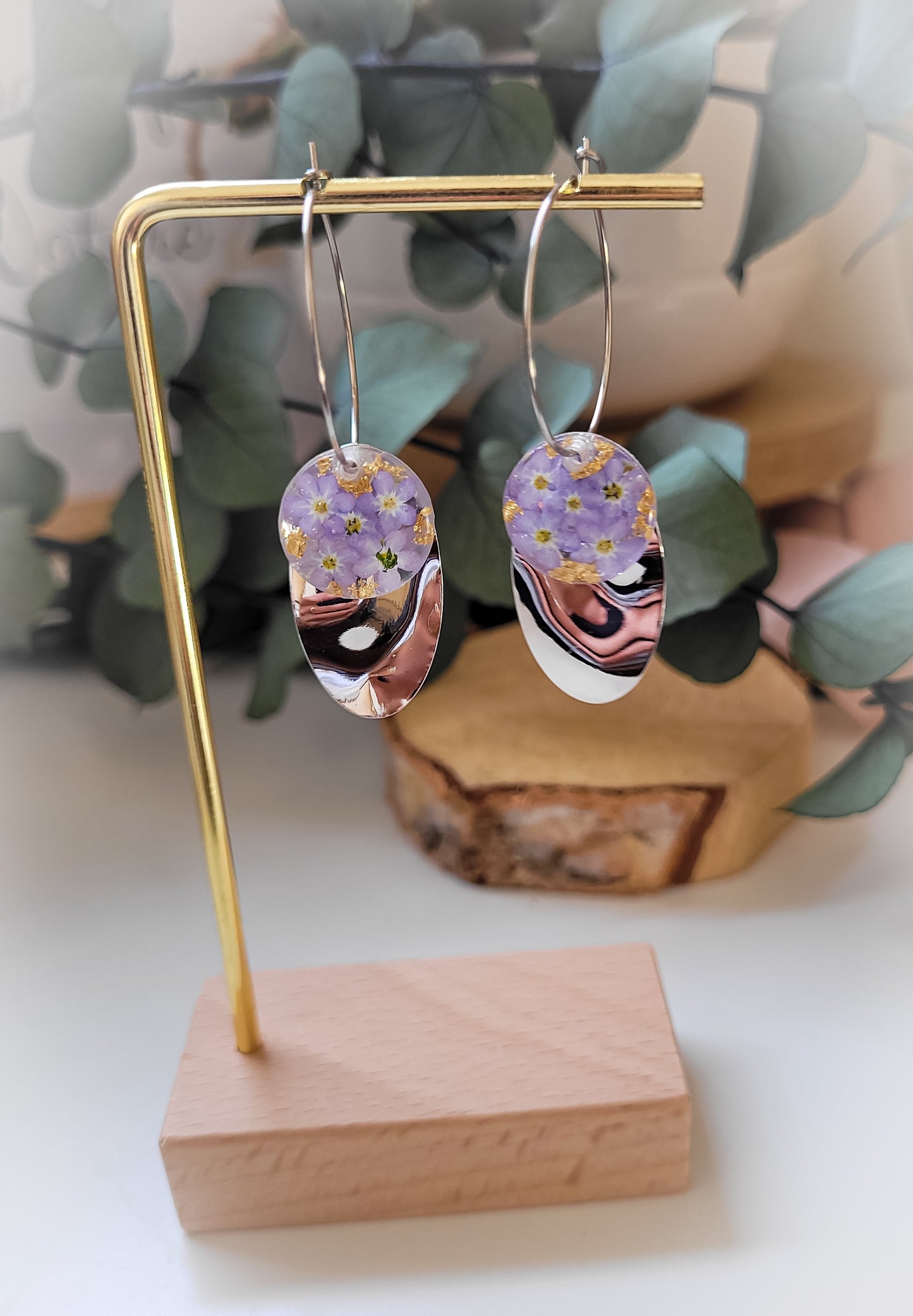 Erine forget-me-not hoop earrings