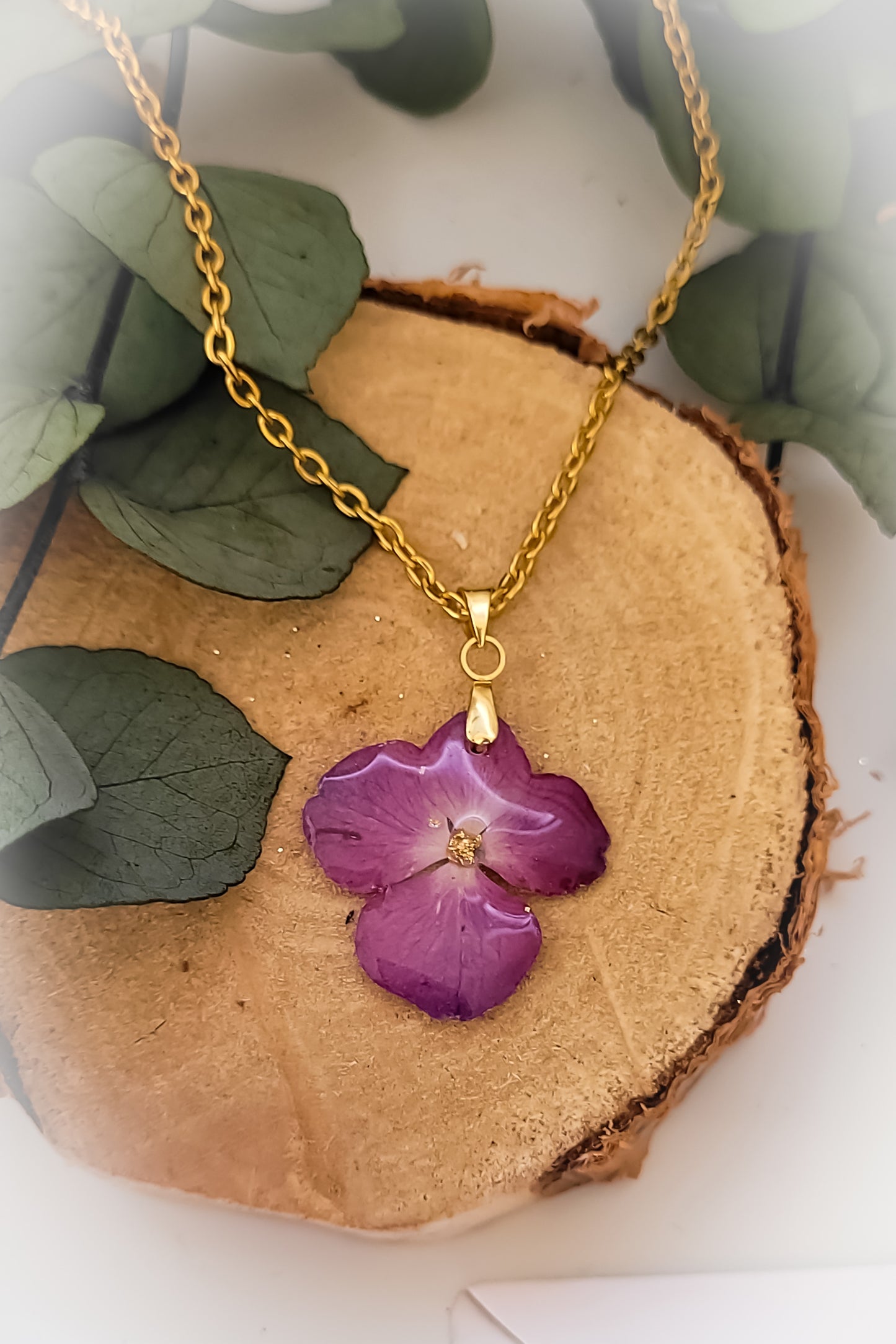 Collier fleur hortensia