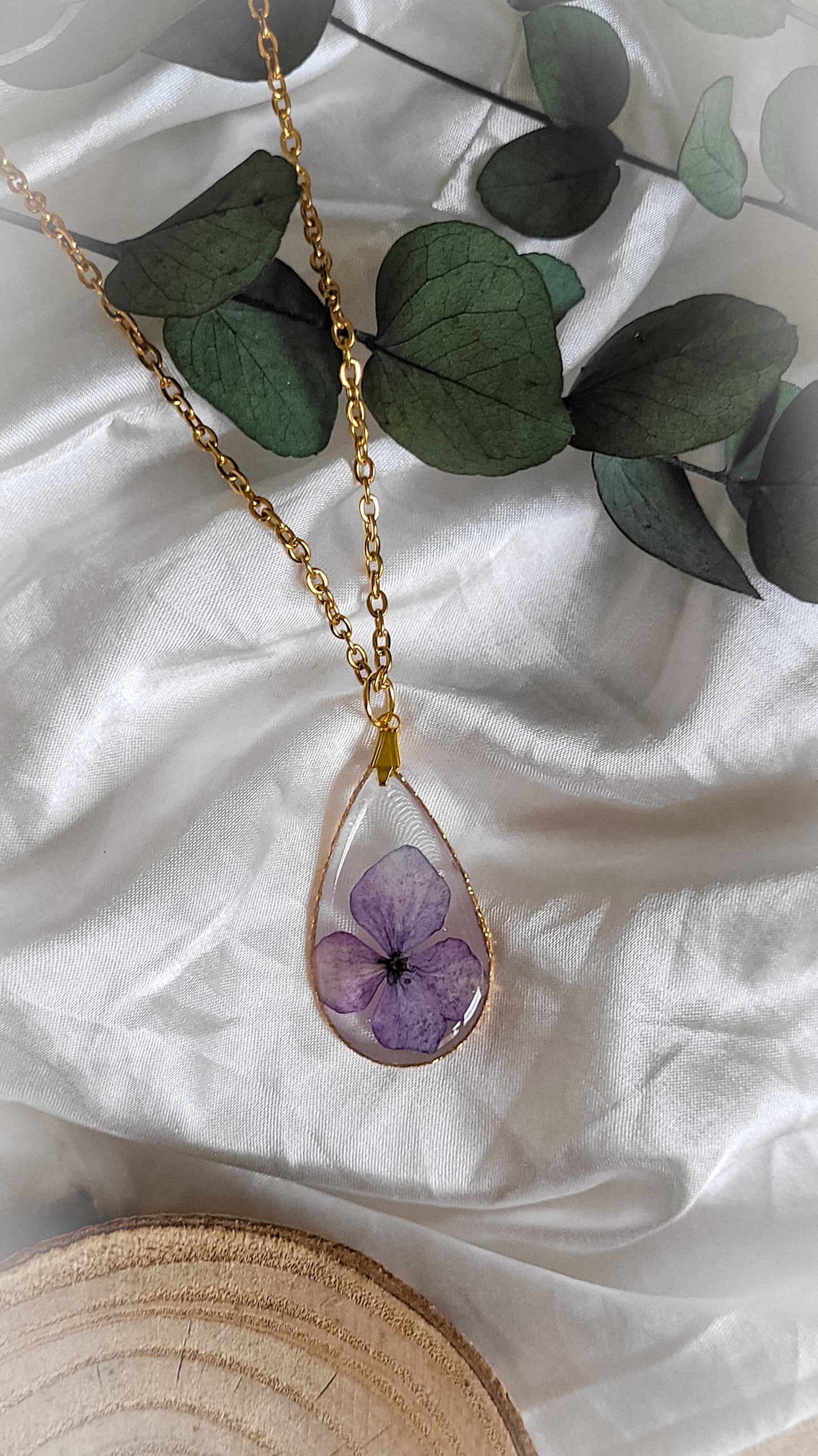 Collier Moly