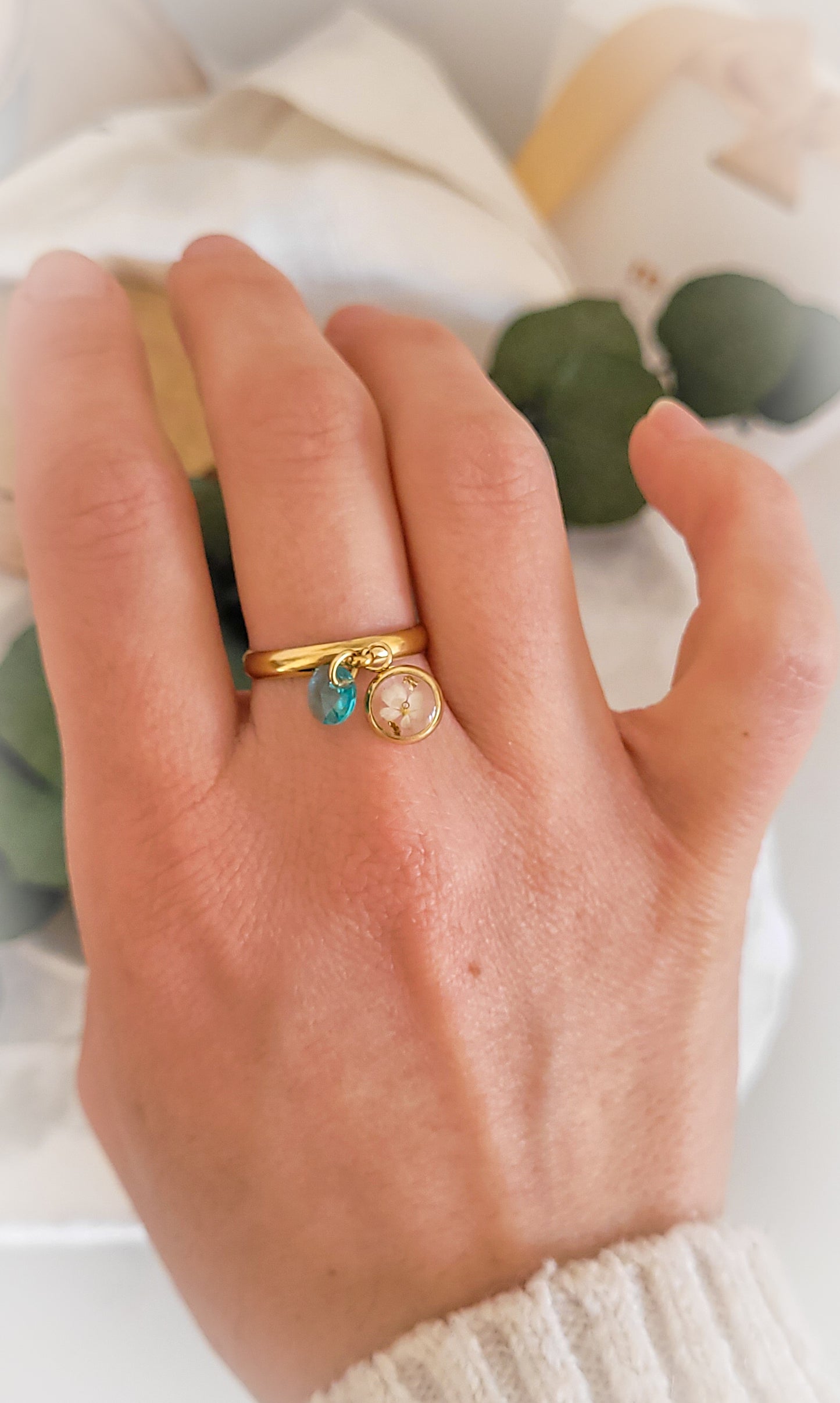 Bague breloque dentelle
