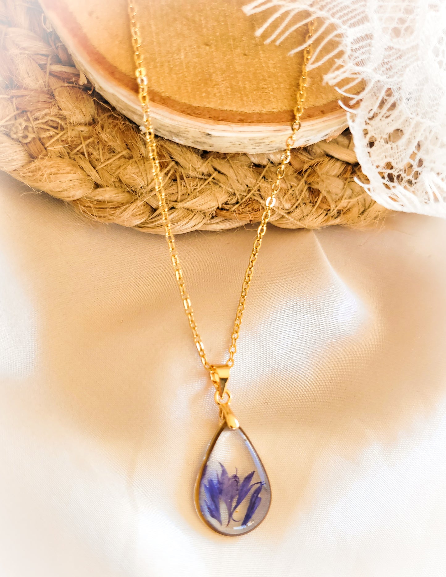 Collier goutte bleuet