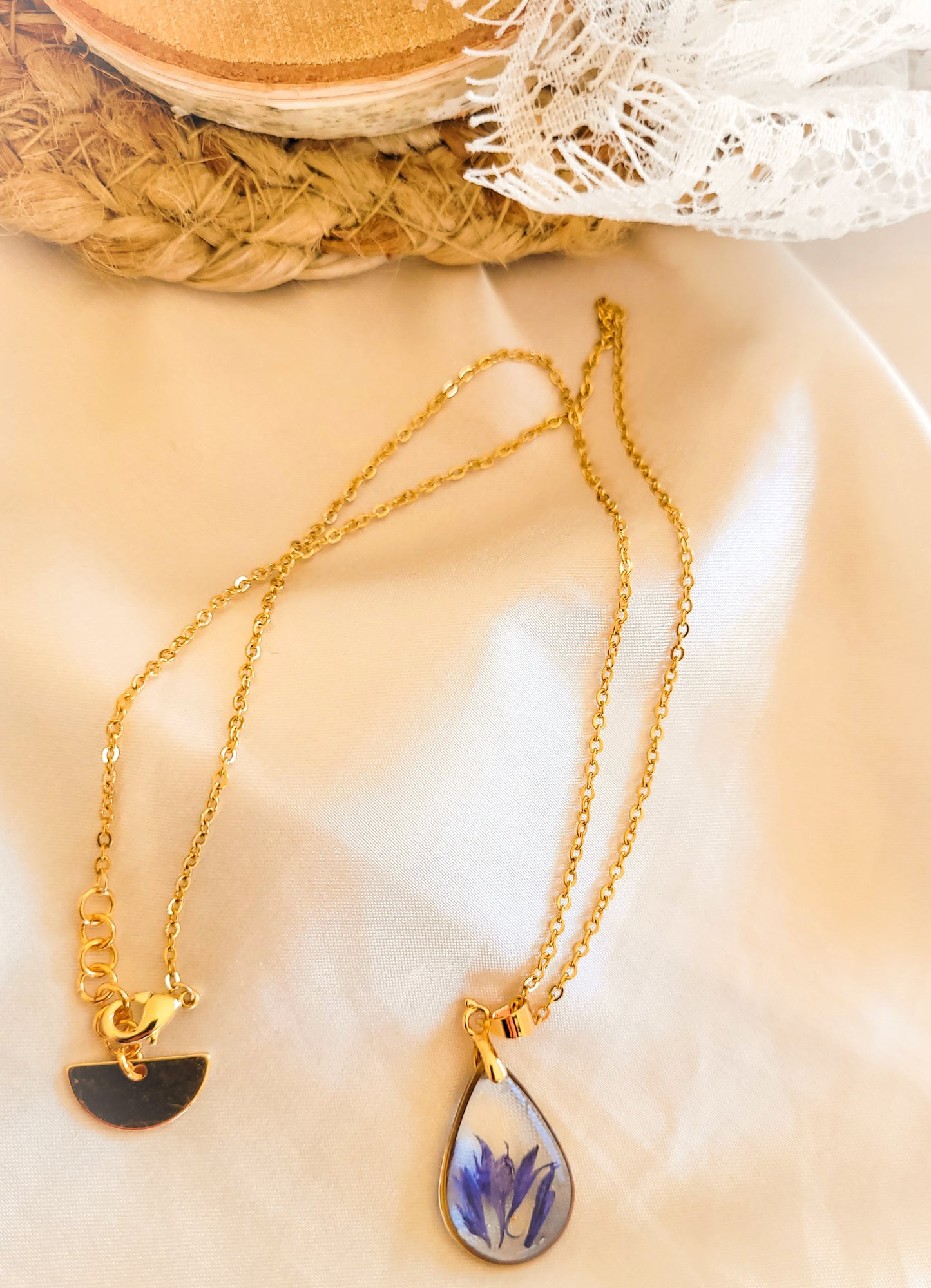 Collier goutte bleuet