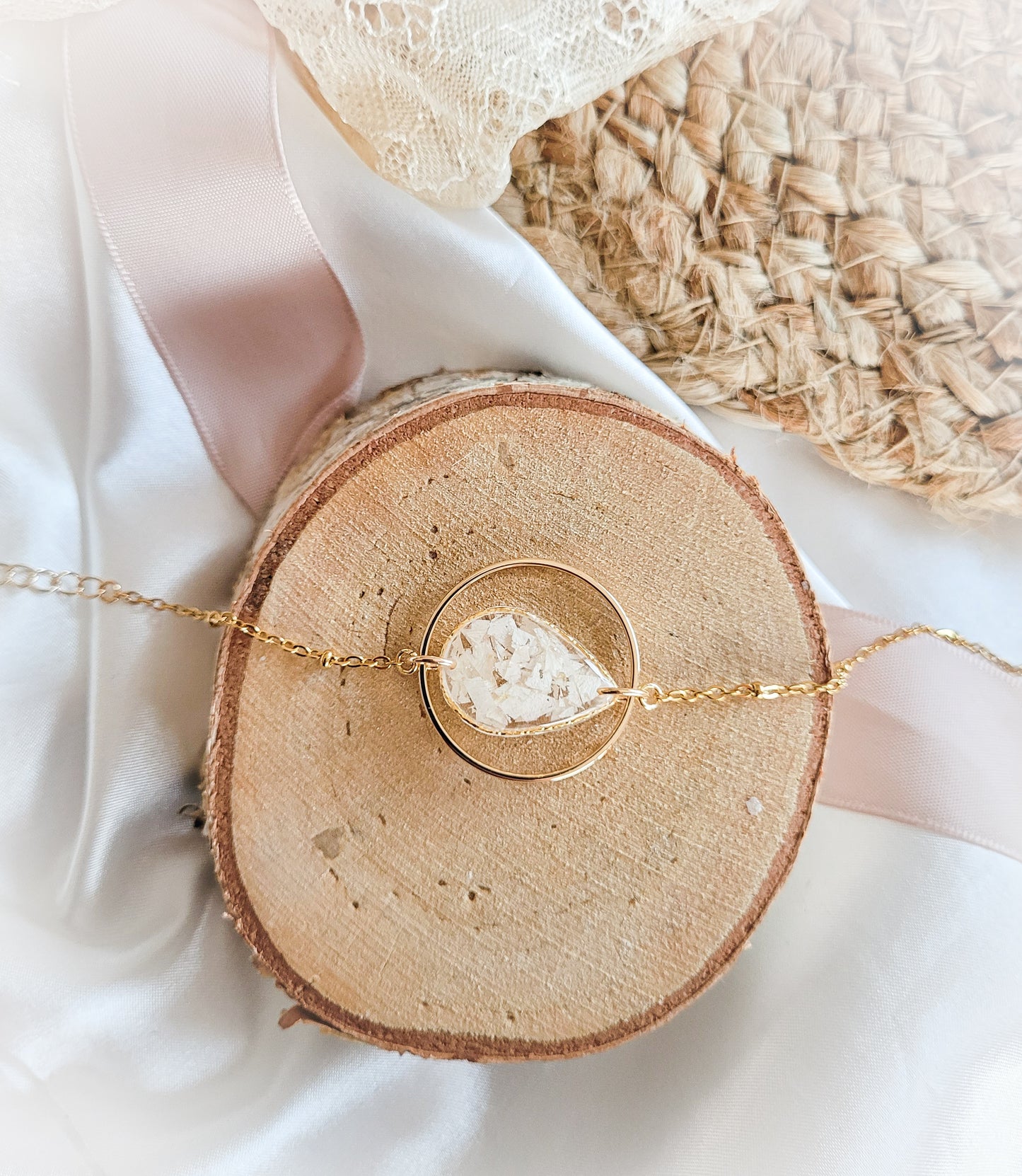 White immortal bracelet