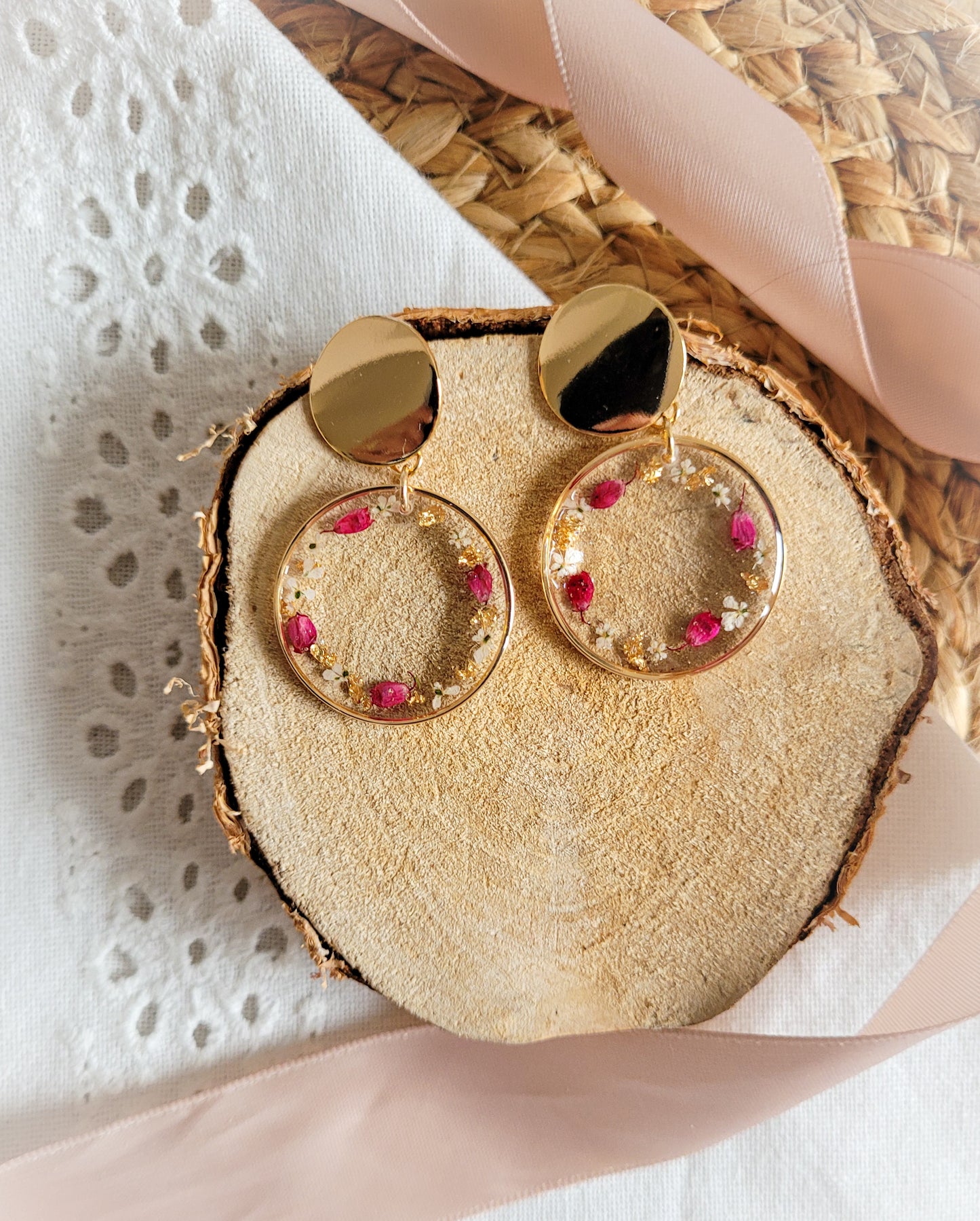 Heather and lace bow