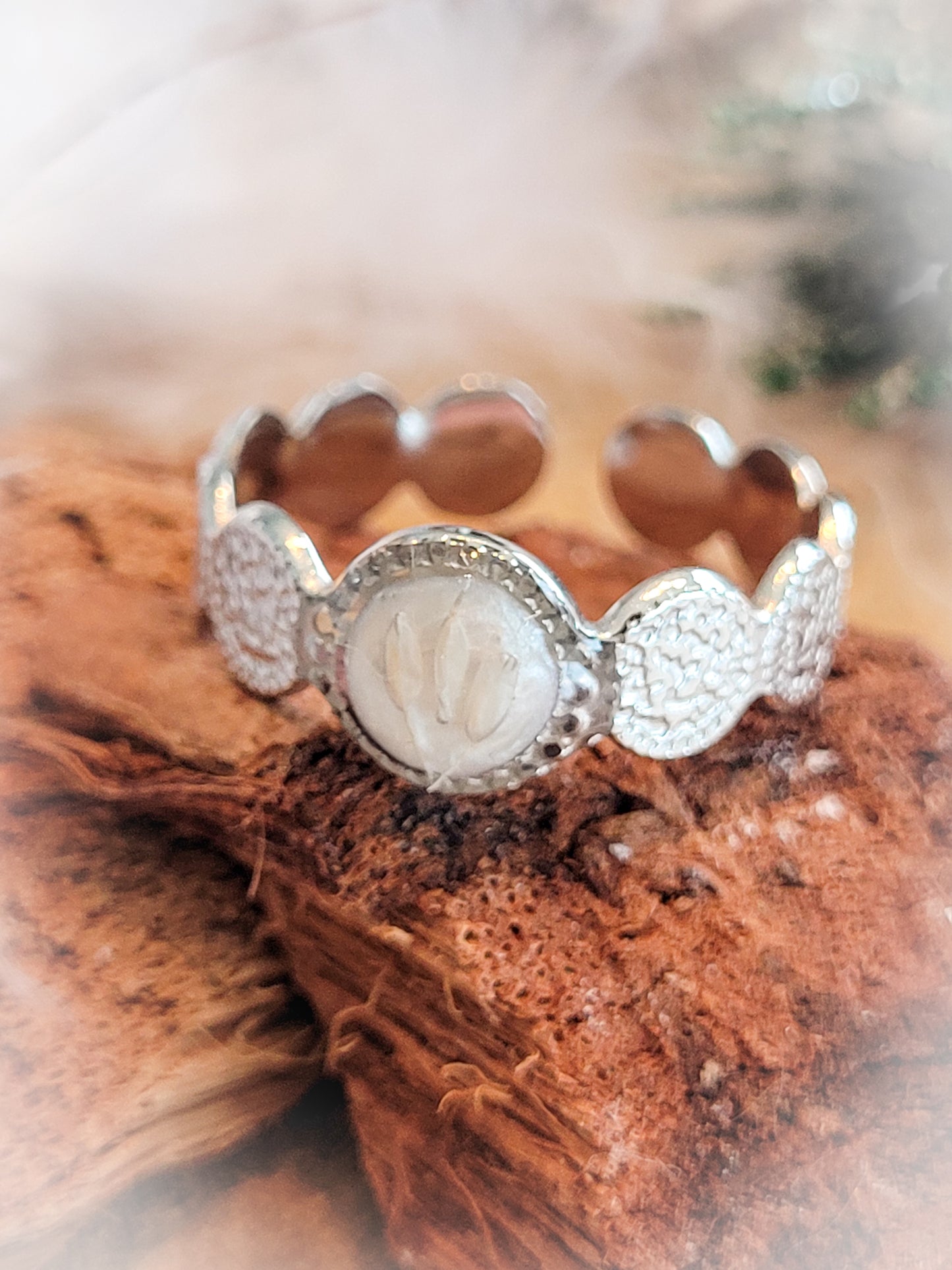 Bague motifs ethnique