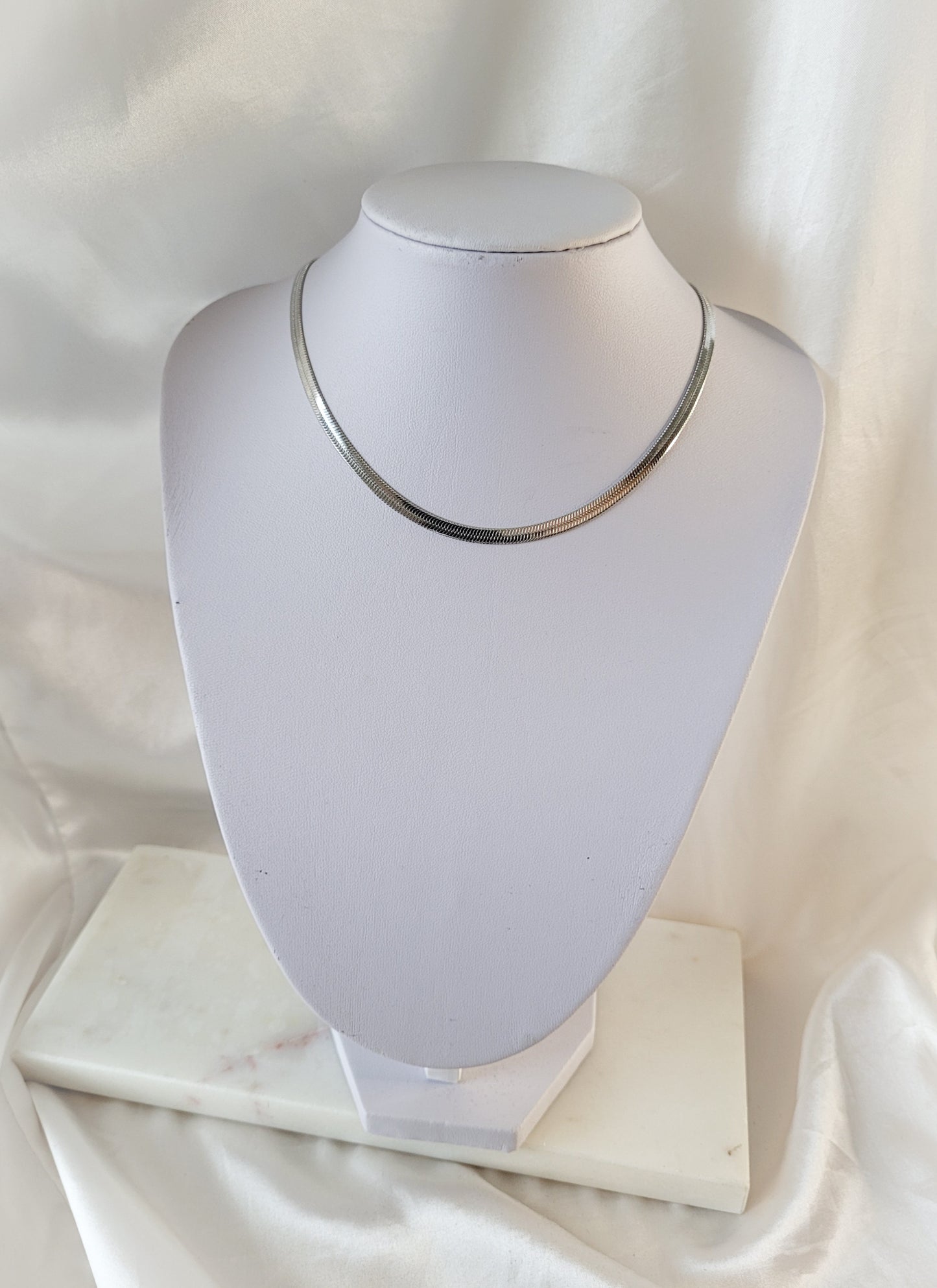 serpentine necklace