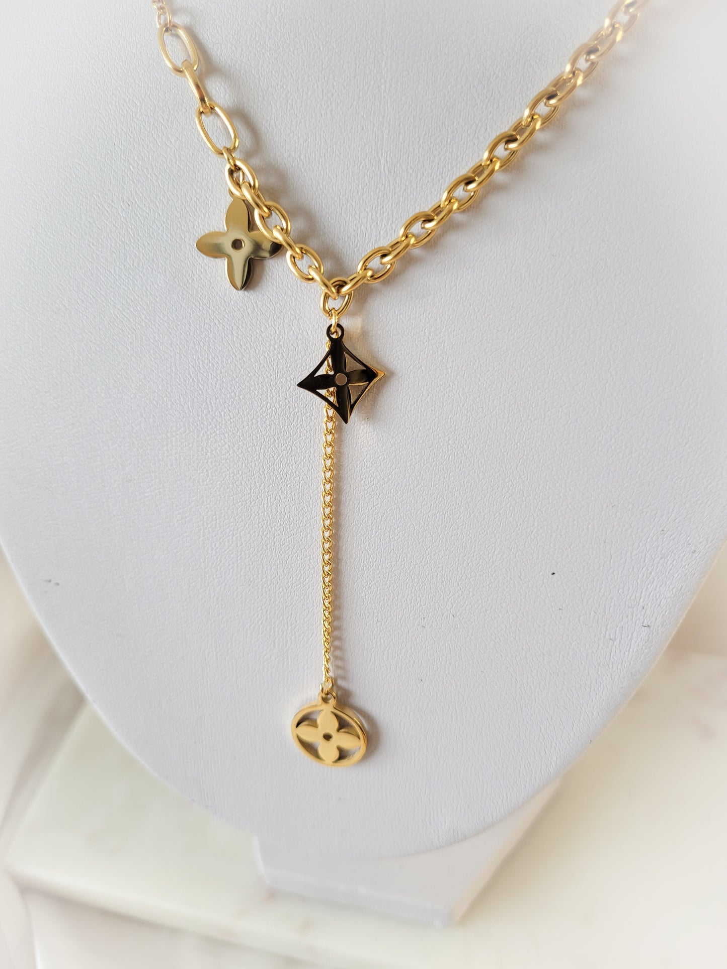 Sunny Necklace
