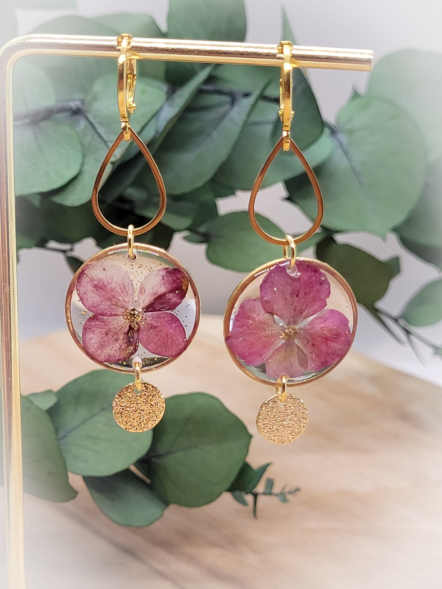 Emerald hydrangea bow